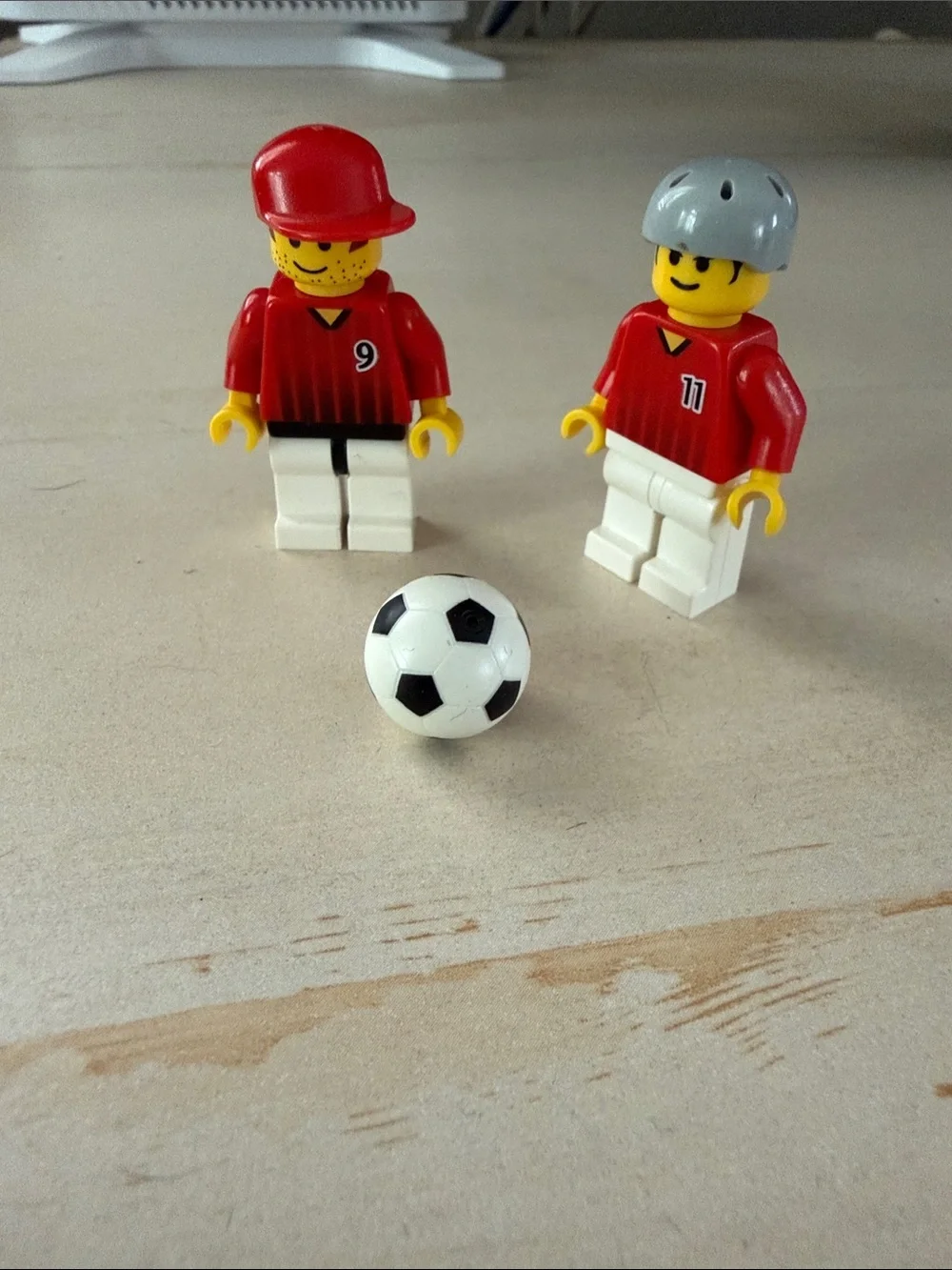 LEGO Soccer Minifigures 2002-2004 World Cup + LEGO Soccer Ball